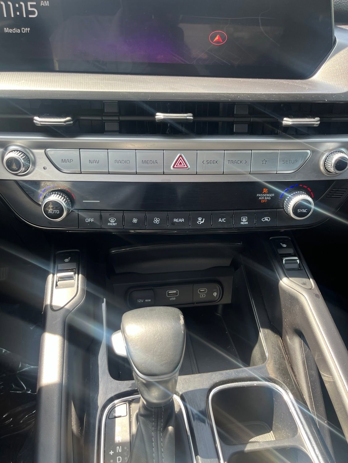 Used 2025 Kia Telluride S FWD image 13