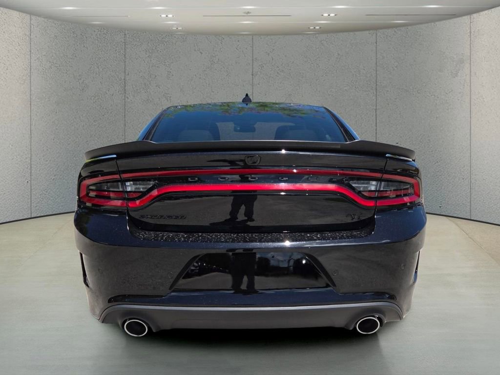 Used 2023 Dodge Charger R/T w/ Blacktop Package RWD image 4