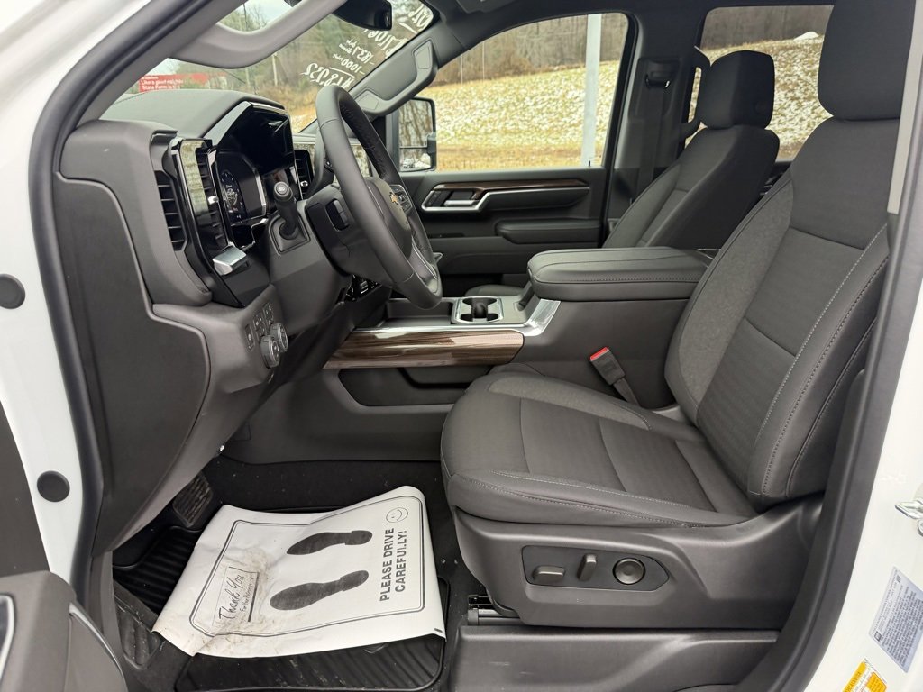 New 2026 Chevrolet Silverado 2500 LT w/ Z71 Chrome Sport Edition image 18