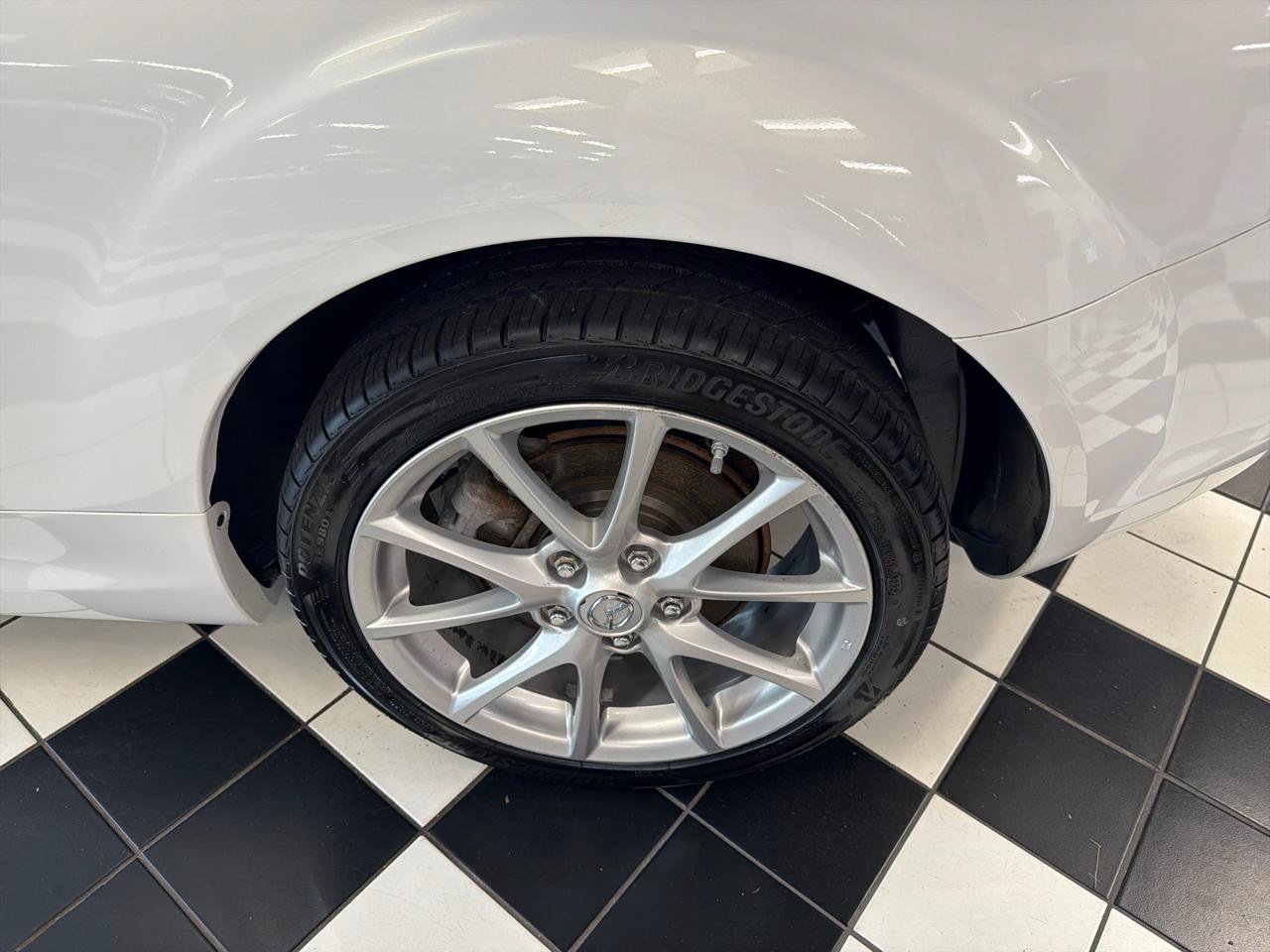 Used 2012 MAZDA MX-5 Miata Grand Touring w/ Premium Pkg RWD image 10