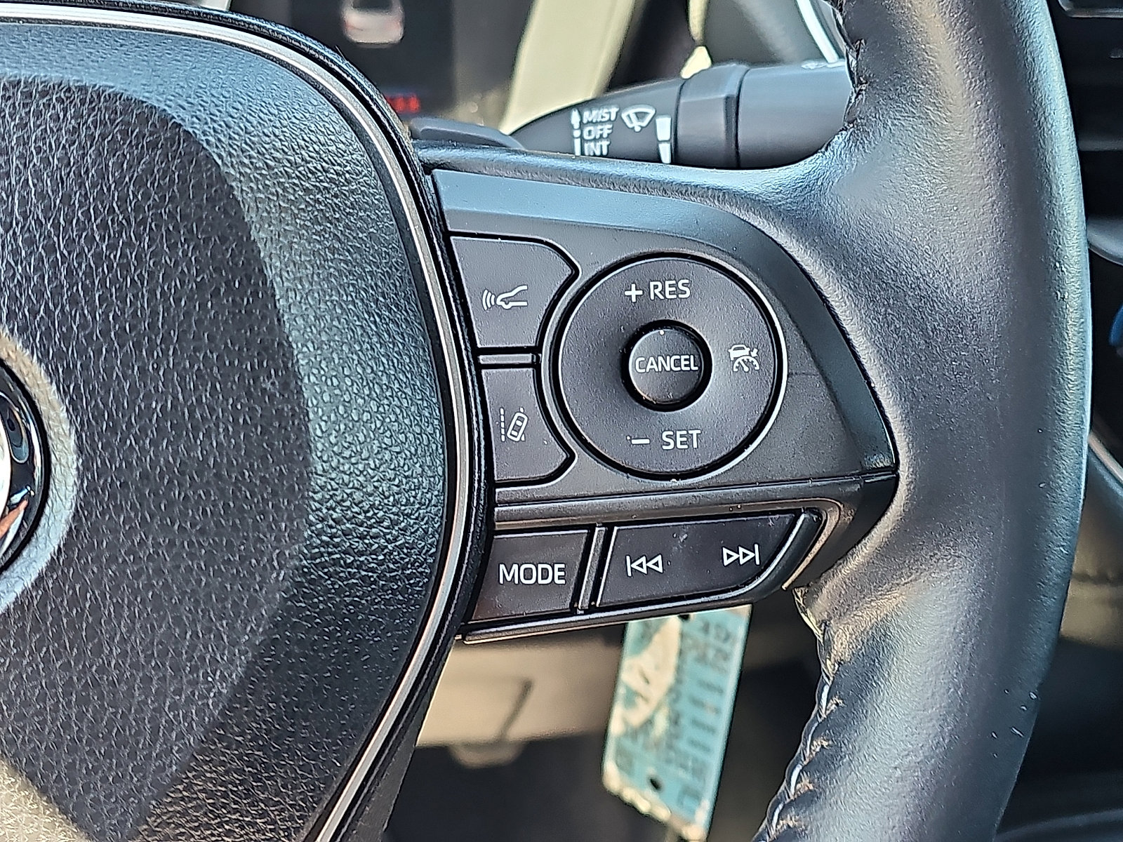 Used 2020 Toyota Corolla SE FWD image 21