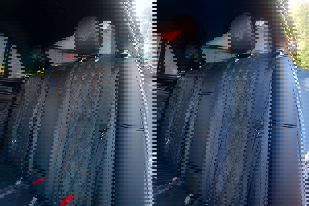 Used 2015 Bentley Flying Spur V8 image 87