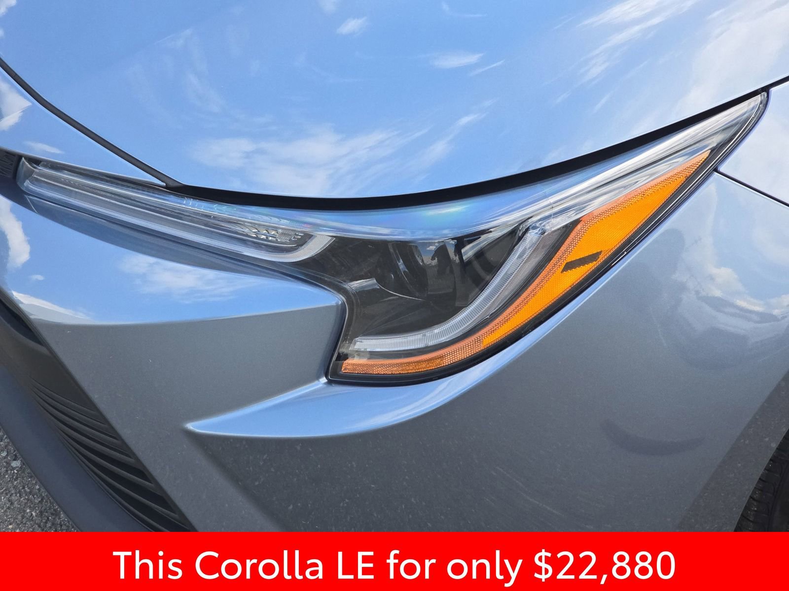 Used 2025 Toyota Corolla LE w/ Convenience Package image 37
