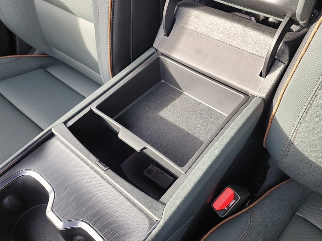 New 2026 GMC Acadia AT4 w/ Super Cruise Package image 35