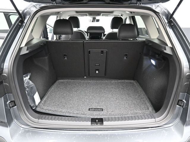 New 2026 Volkswagen Taos SE AWD/4WD image 12