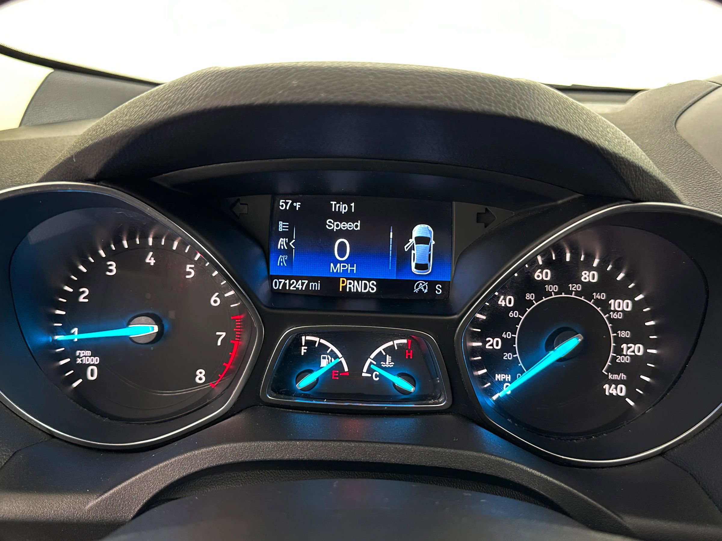 Used 2018 Ford Escape SE w/ Ford Safe & Smart Package AWD/4WD image 42