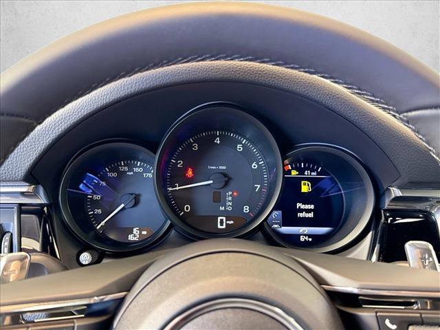 Used 2026 Porsche Macan AWD/4WD image 15