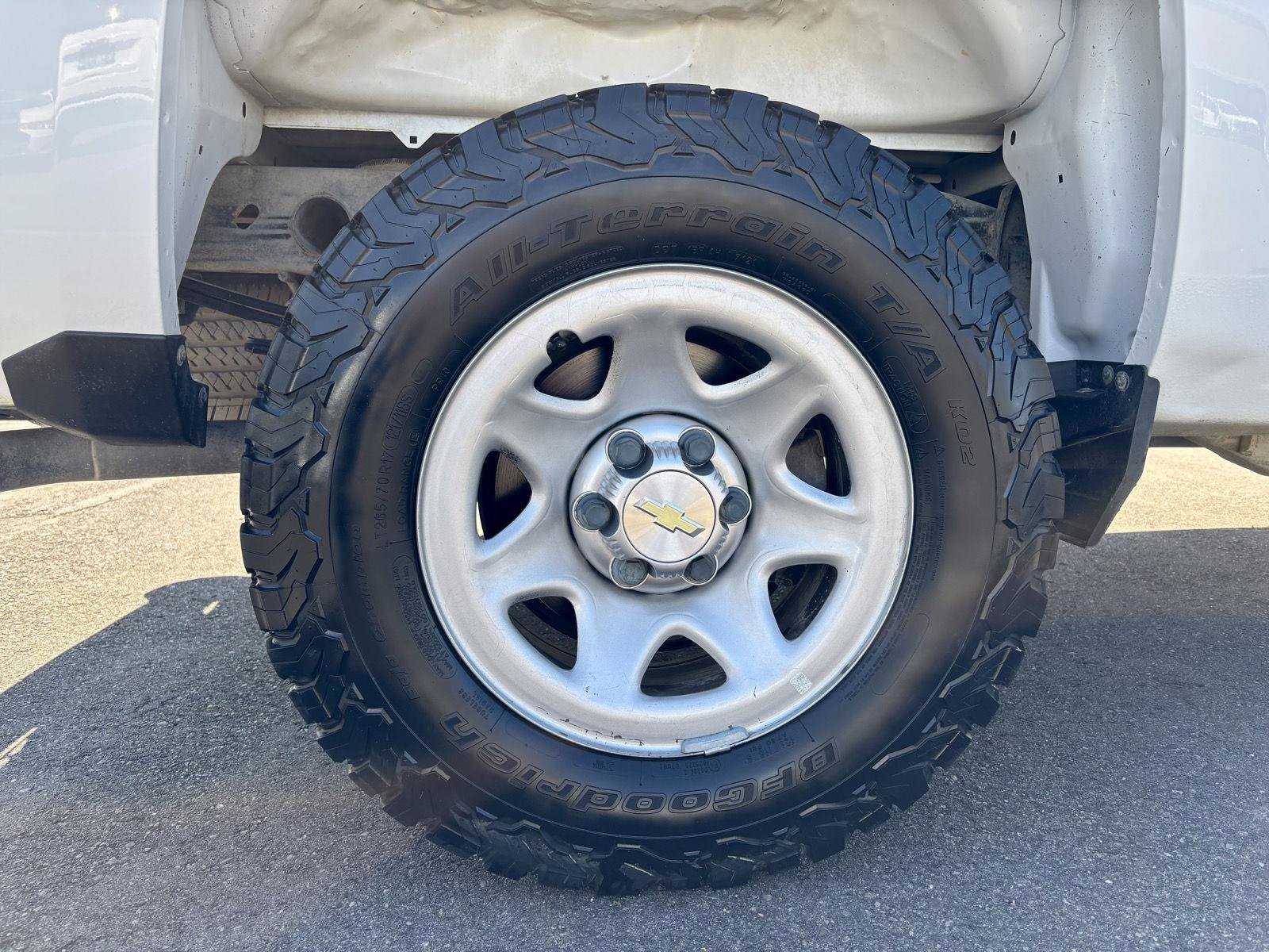 Used 2018 Chevrolet Silverado 1500 W/T w/ WT Convenience Package AWD/4WD image 27