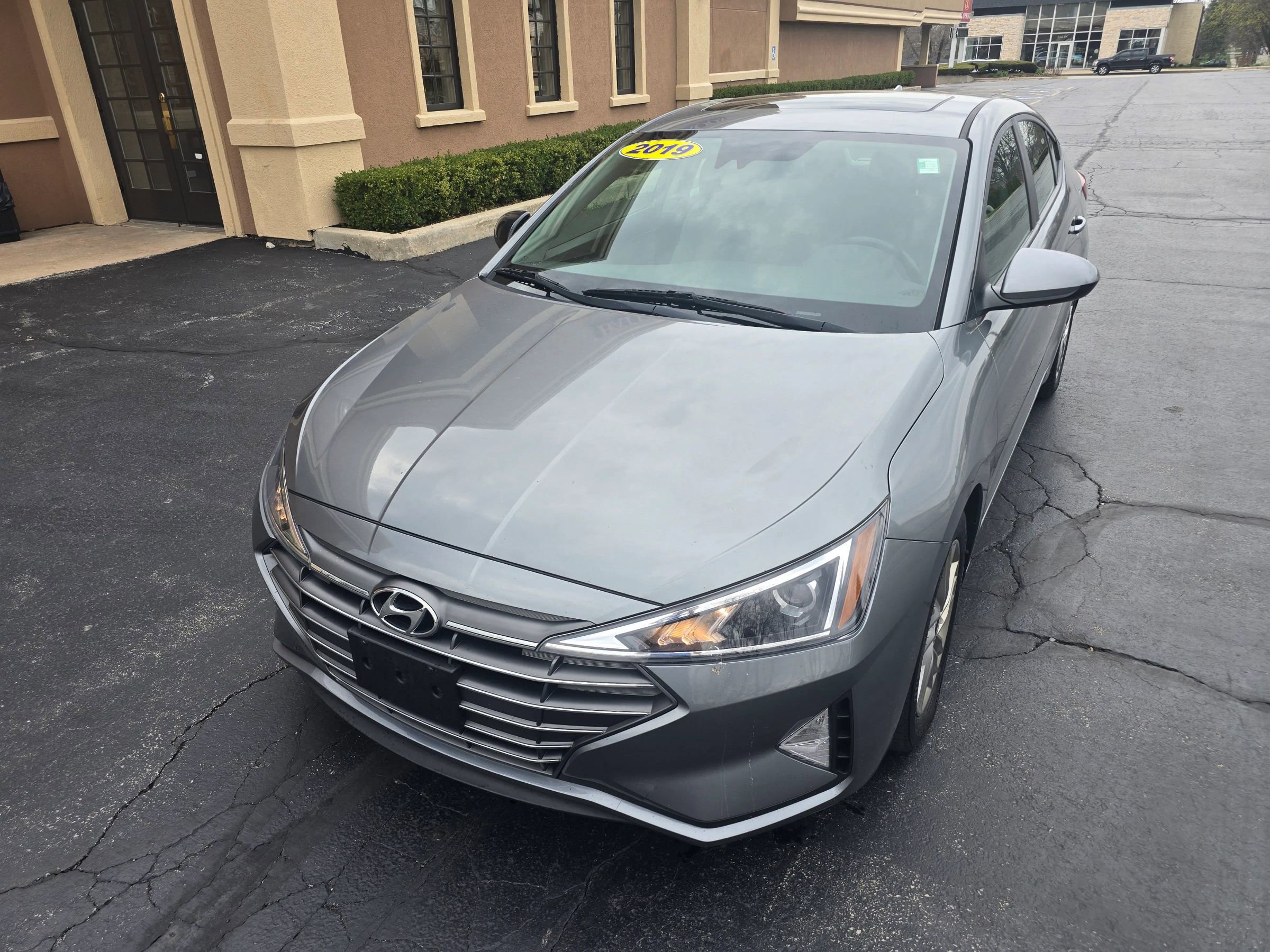 Used 2019 Hyundai Elantra Value Edition image 3