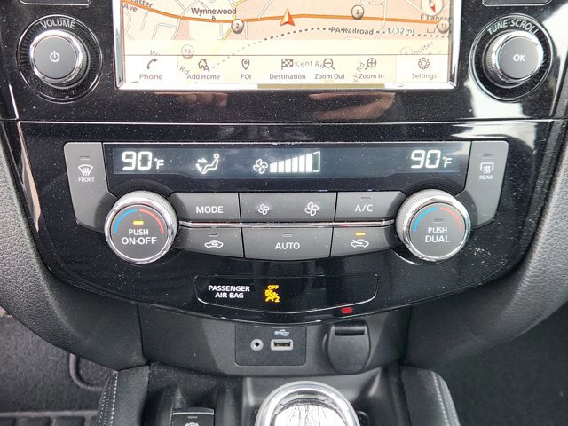 Certified 2019 Nissan Rogue Sport SL image 21