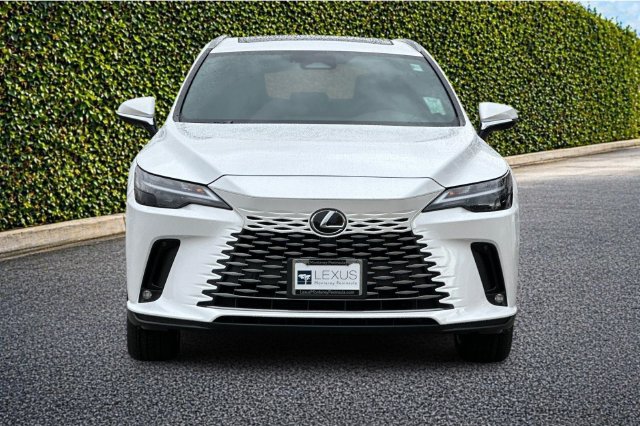 New 2026 Lexus RX 350h w/ Convenience Package AWD/4WD image 3