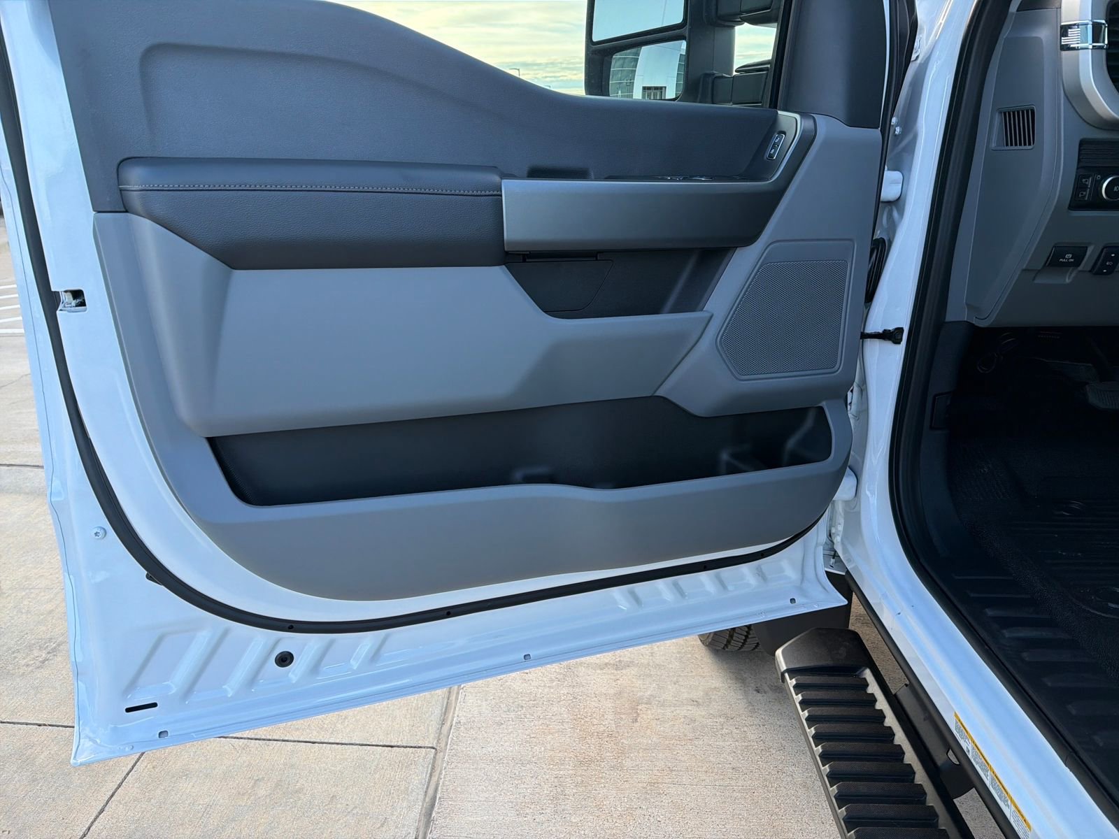 New 2026 Ford F450 XLT w/ XLT Value Package image 10