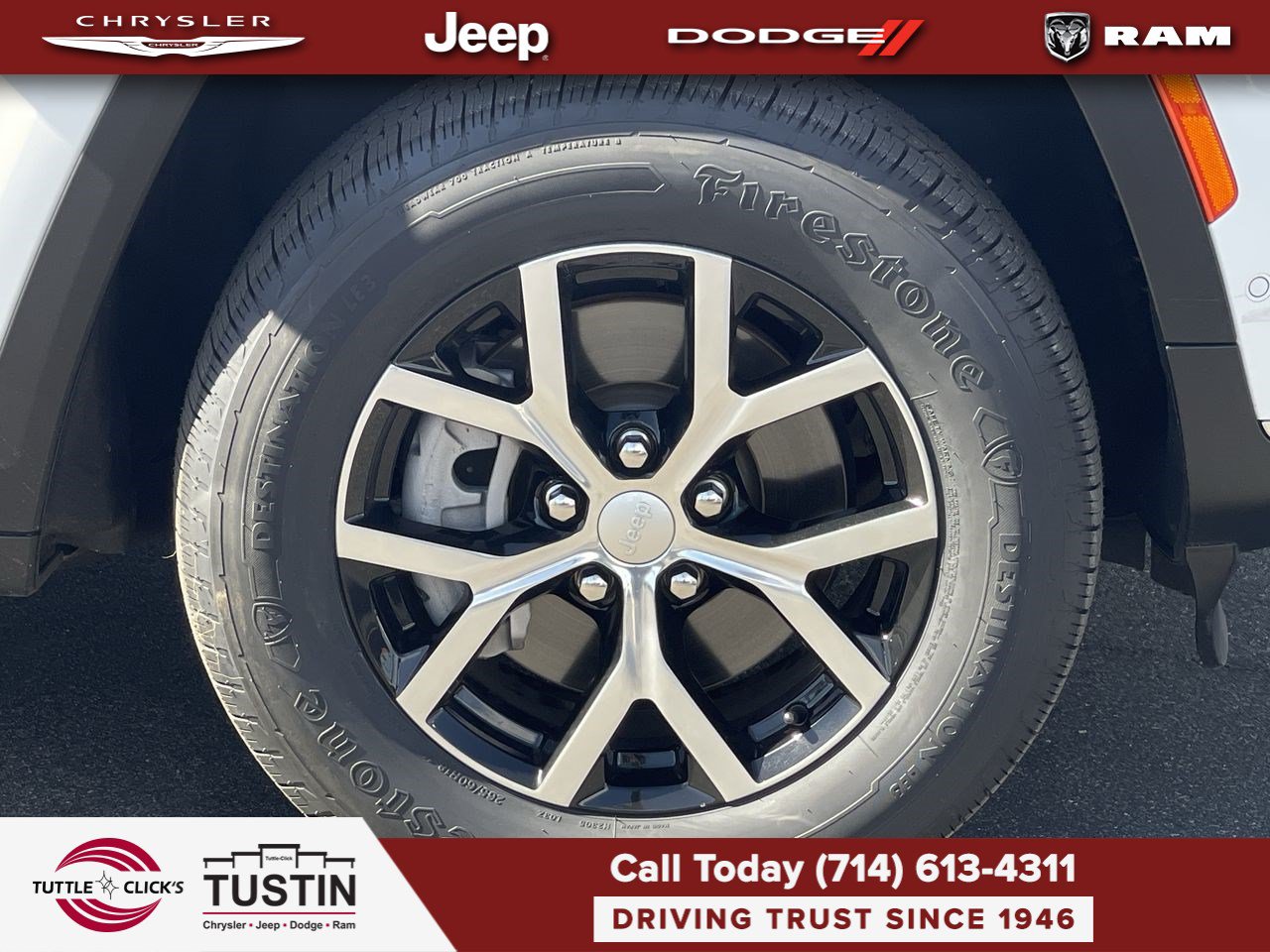 Used 2023 Jeep Grand Cherokee L Limited w/ Luxury Tech Group II AWD/4WD image 16