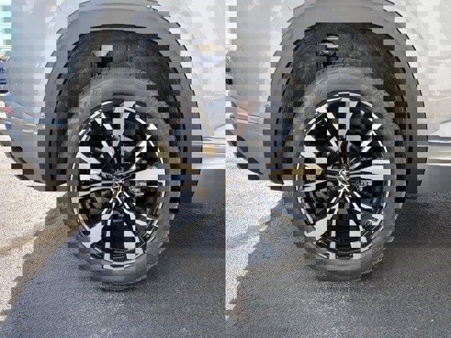 New 2026 Volkswagen Atlas Cross Sport SEL Premium R-Line image 23