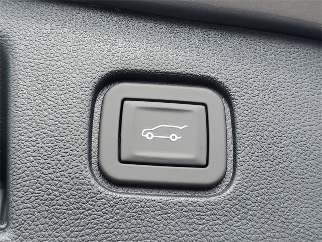 New 2025 Chevrolet Blazer EV RS image 13