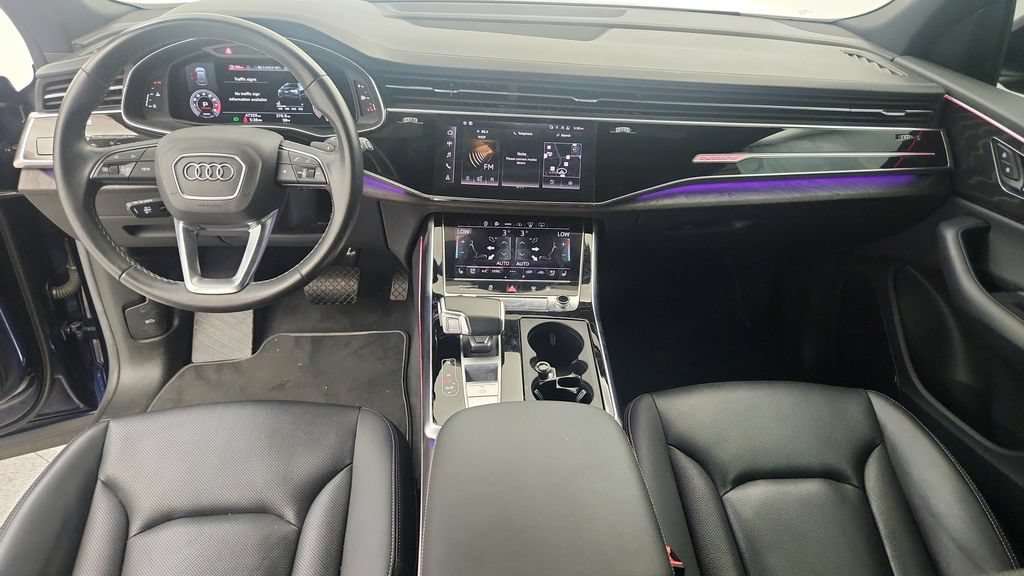 Used 2021 Audi Q8 Prestige w/ Prestige Package AWD/4WD image 29