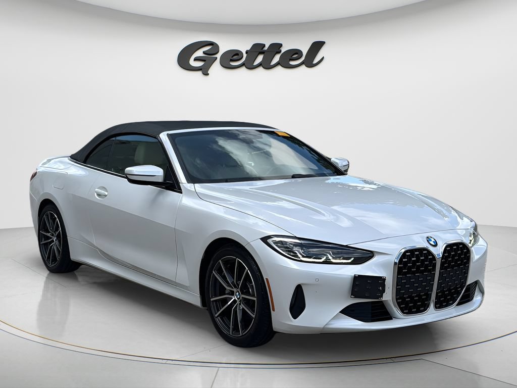 Used 2023 BMW 430i Convertible w/ Premium Package RWD image 3