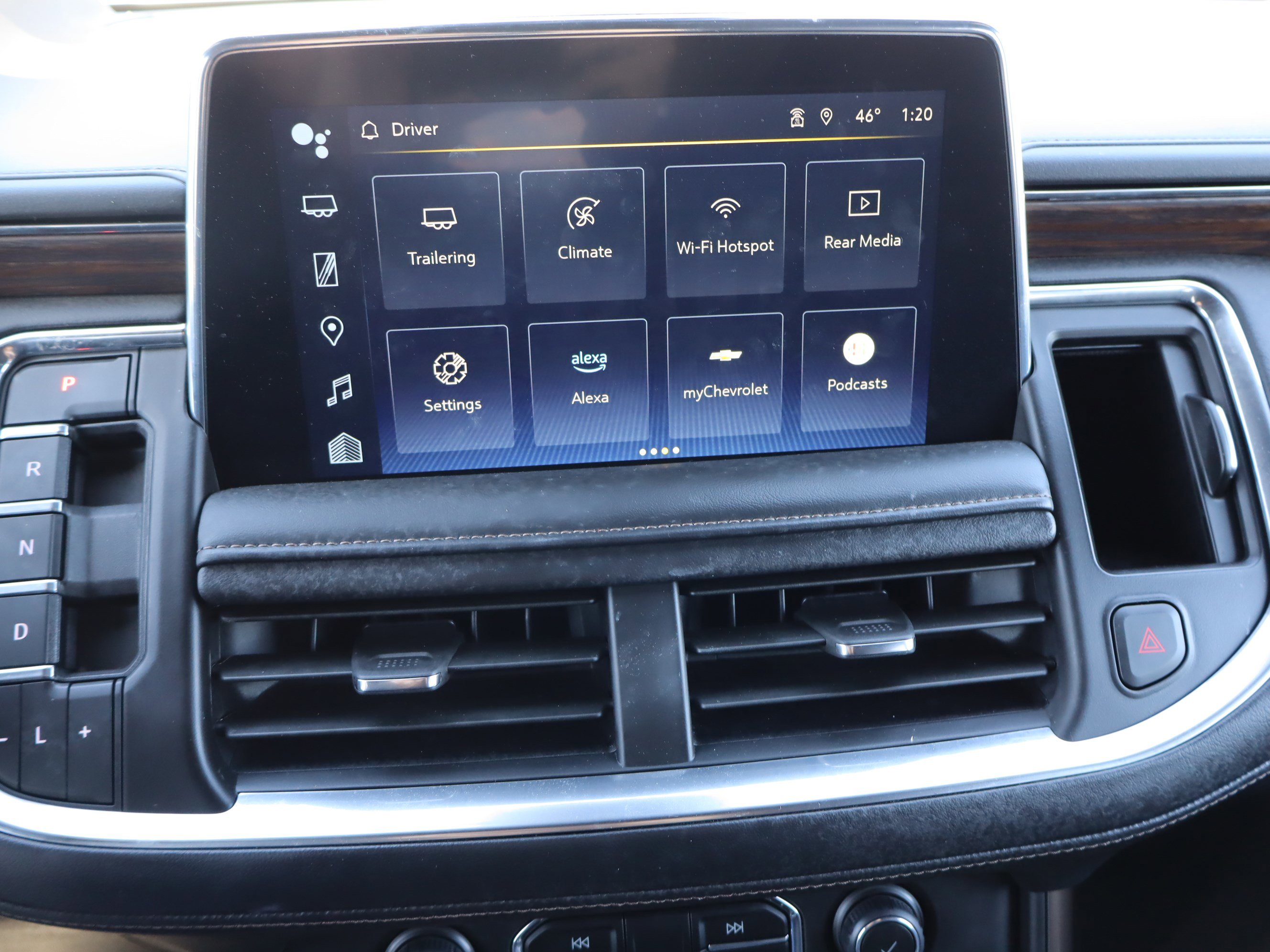 Used 2024 Chevrolet Suburban High Country w/ Advanced Technology Package AWD/4WD image 29