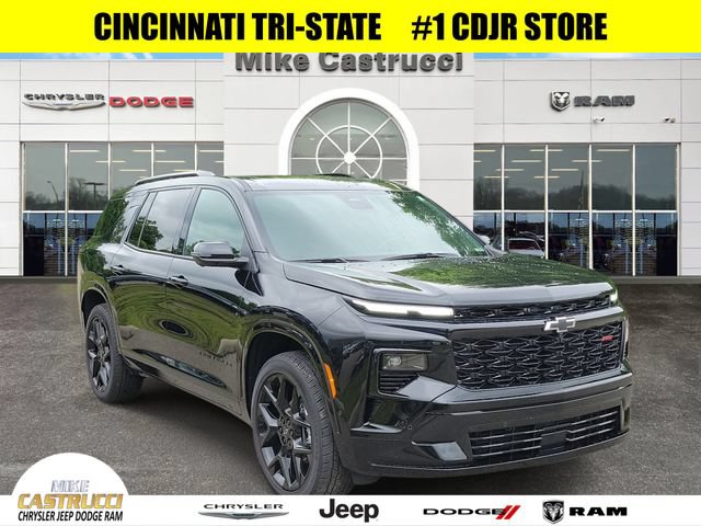 Used 2025 Chevrolet Traverse RS w/ LPO, Floor Liner Package AWD/4WD image 1