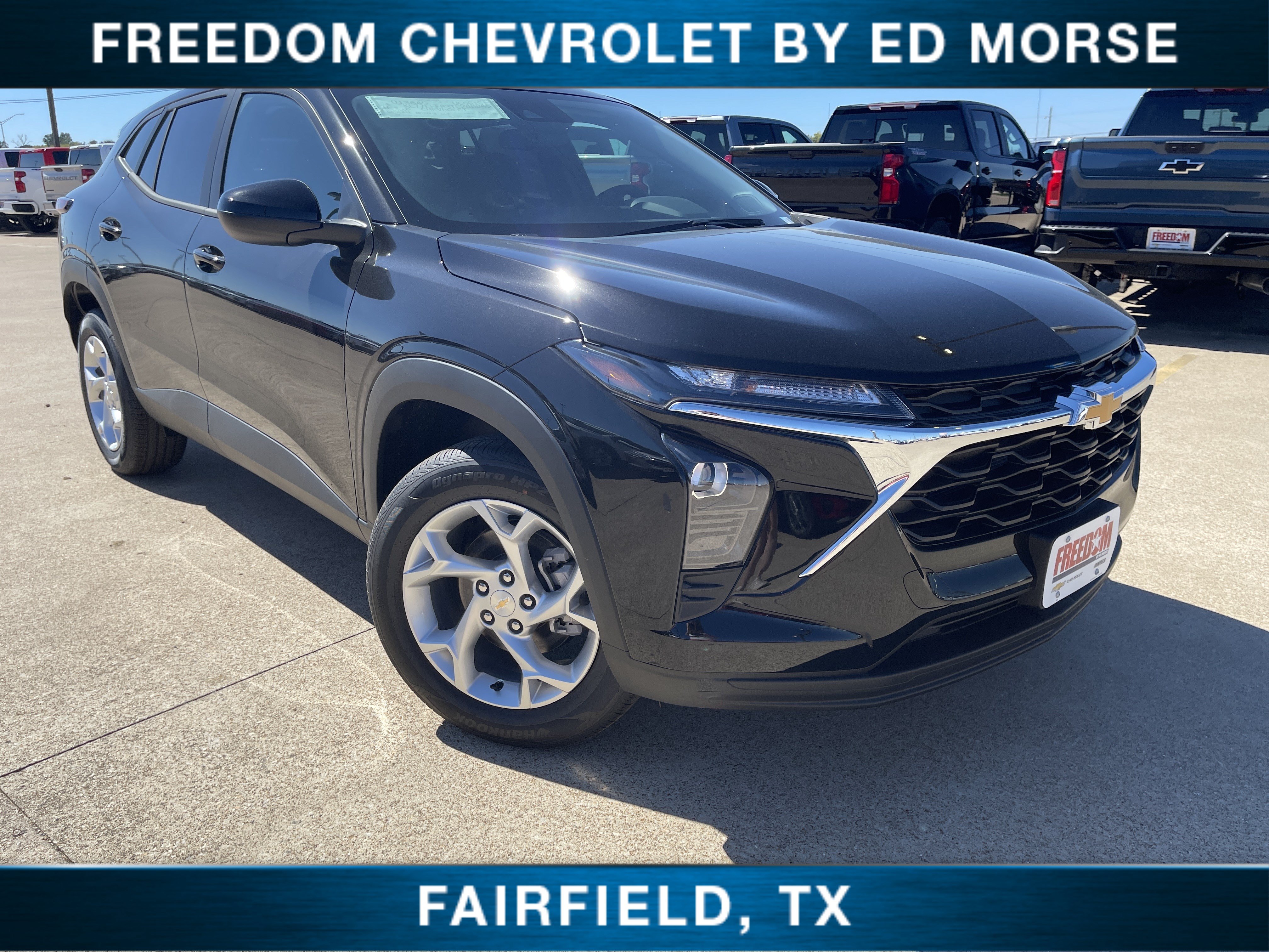 New 2026 Chevrolet Trax LS w/ LS Convenience Package FWD image 1