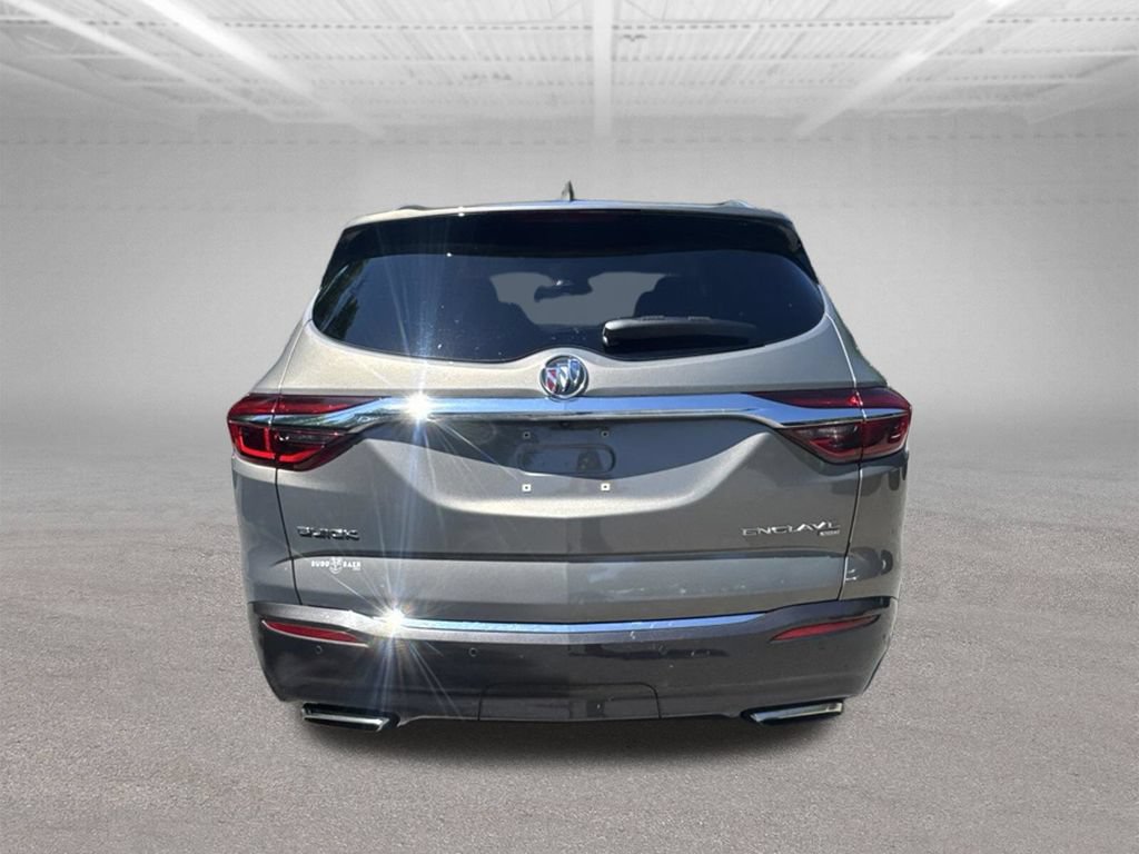 Used 2018 Buick Enclave Premium w/ Experience Buick Package AWD/4WD image 4