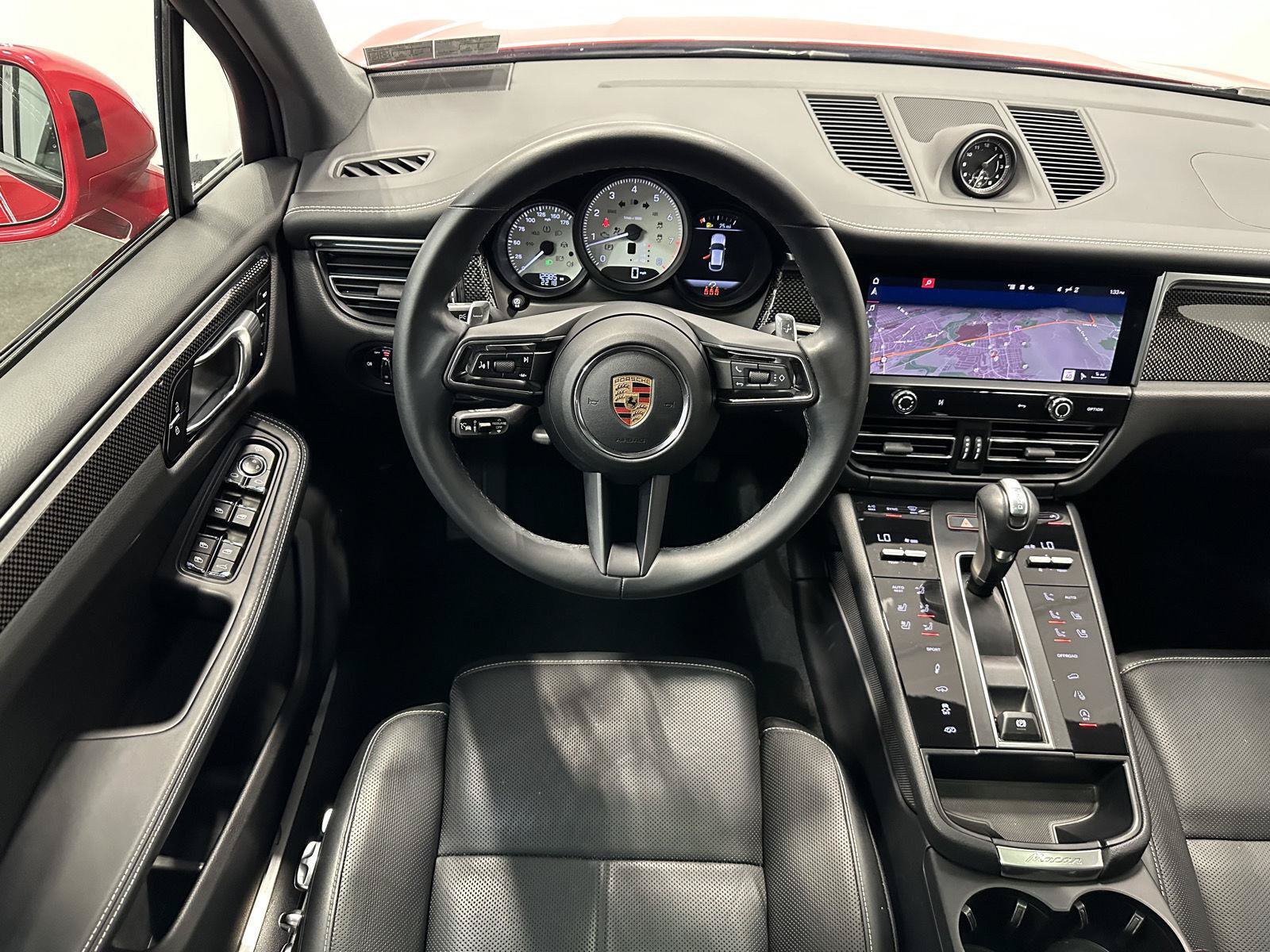 Used 2024 Porsche Macan S AWD/4WD image 22