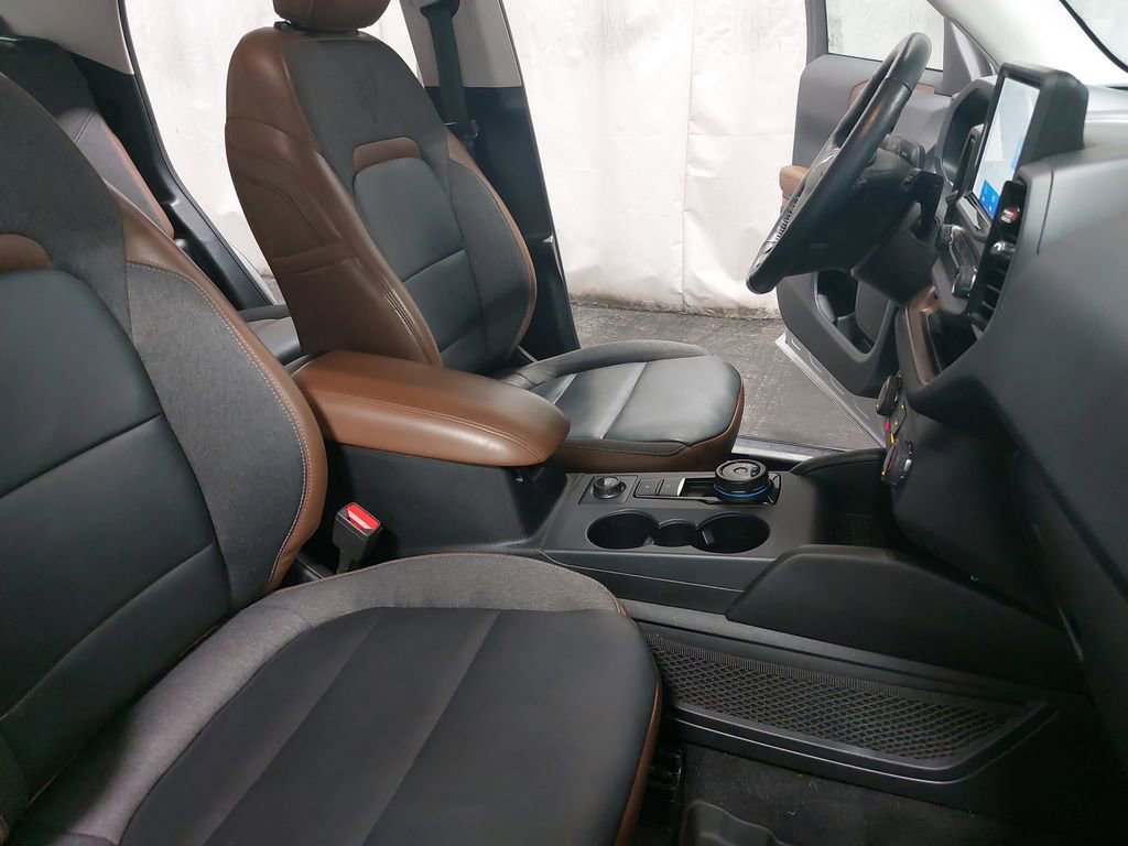 Used 2022 Ford Bronco Sport Outer Banks image 10