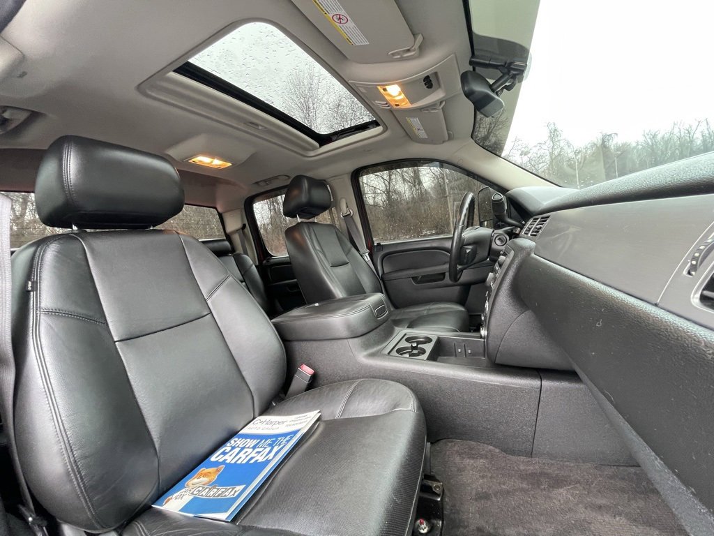 Certified 2013 Chevrolet Silverado 2500 LTZ w/ LTZ Plus Package image 14