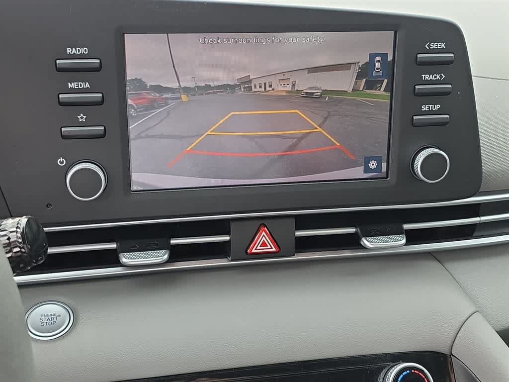 Used 2023 Hyundai Elantra SEL FWD image 22