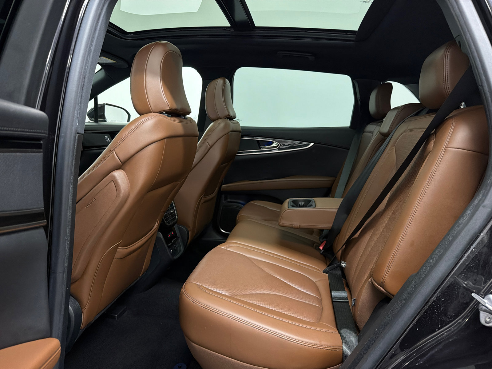 Used 2022 Lincoln Nautilus Reserve FWD image 21