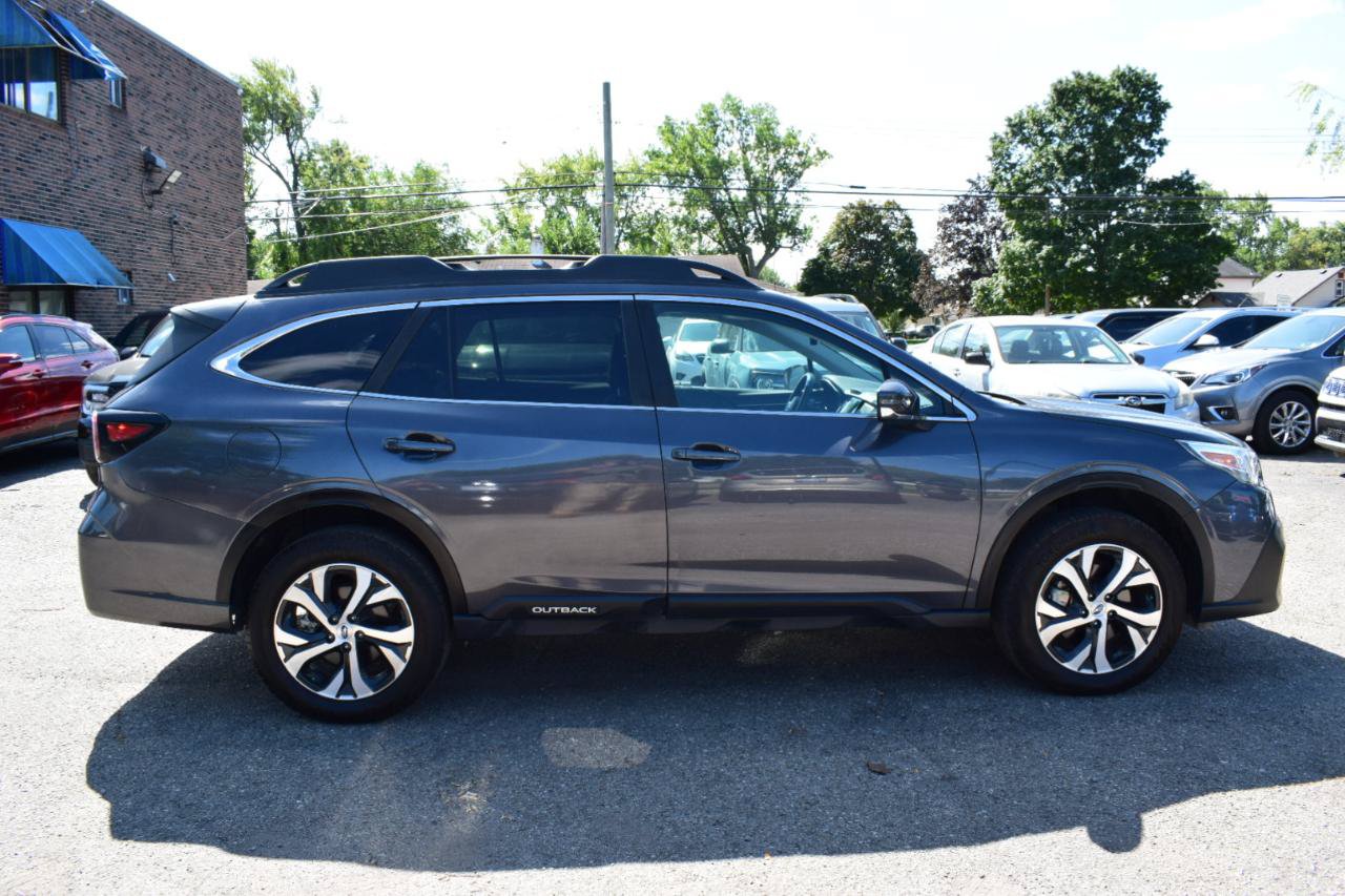 Used 2022 Subaru Outback Limited AWD/4WD image 7