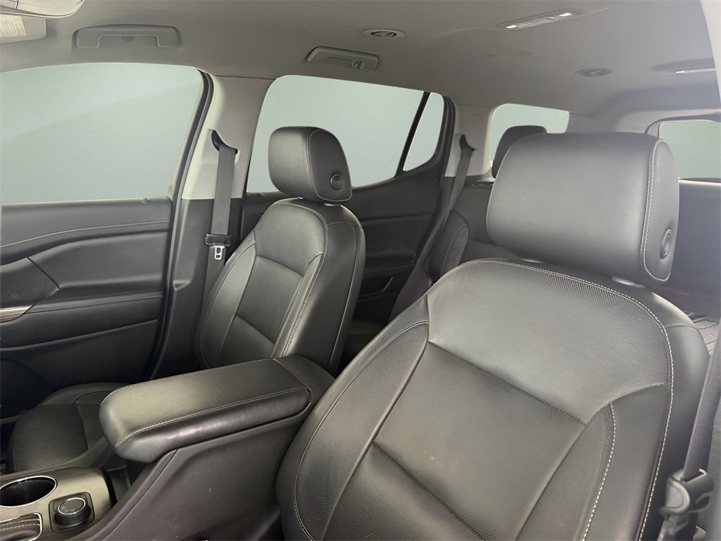 Used 2019 GMC Acadia SLT w/ Black Edition image 15