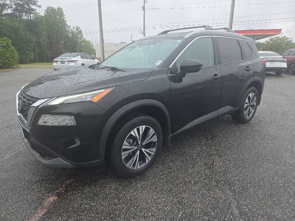Used 2023 Nissan Rogue SV w/ SV Premium Package AWD/4WD image 16