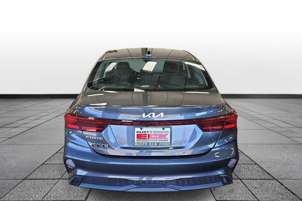 Used 2024 Kia Forte LXS FWD image 6