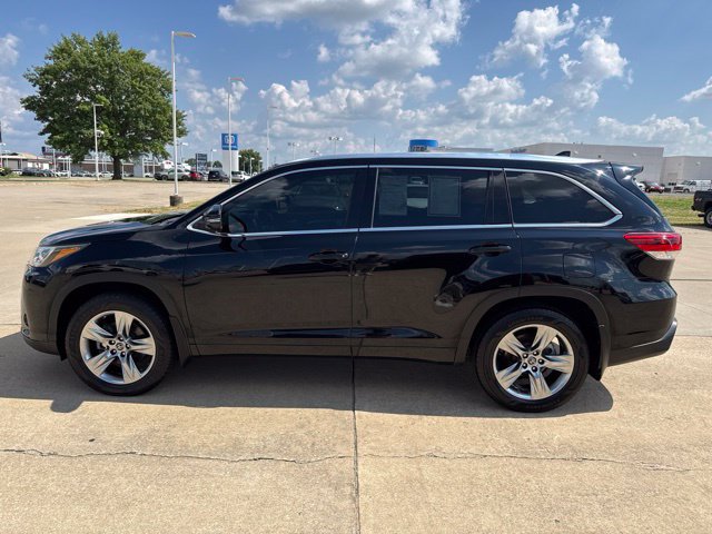 Certified 2019 Toyota Highlander Limited Platinum AWD/4WD image 5
