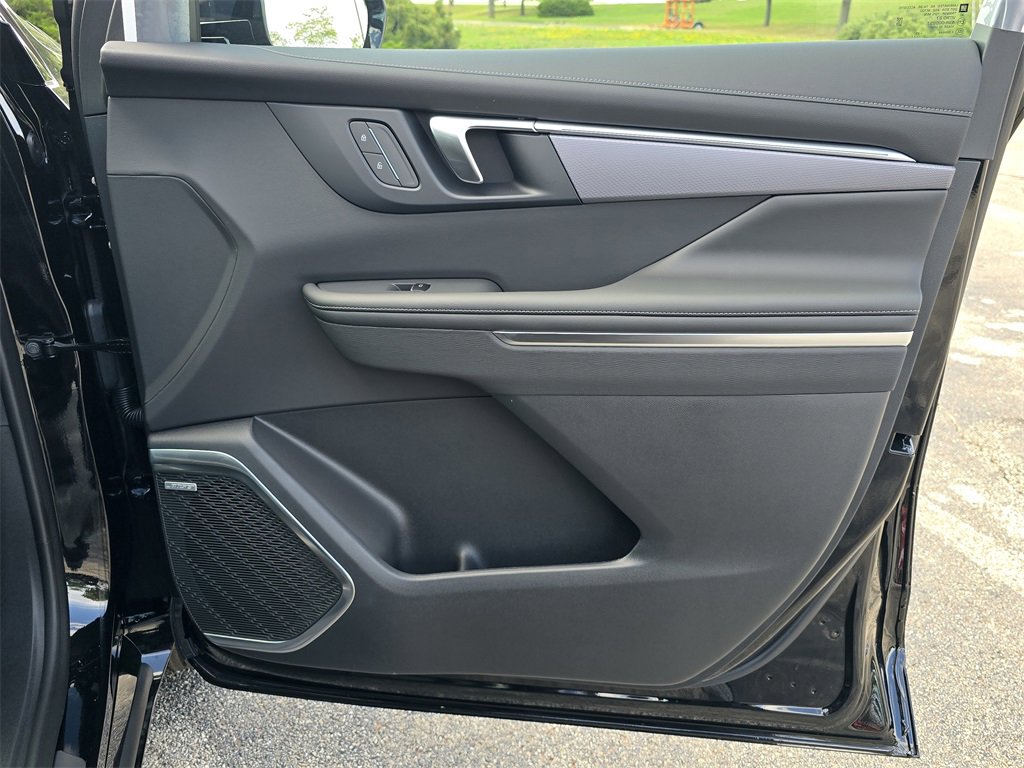 New 2026 Buick Enclave Sport Touring w/ Super Cruise Package image 34