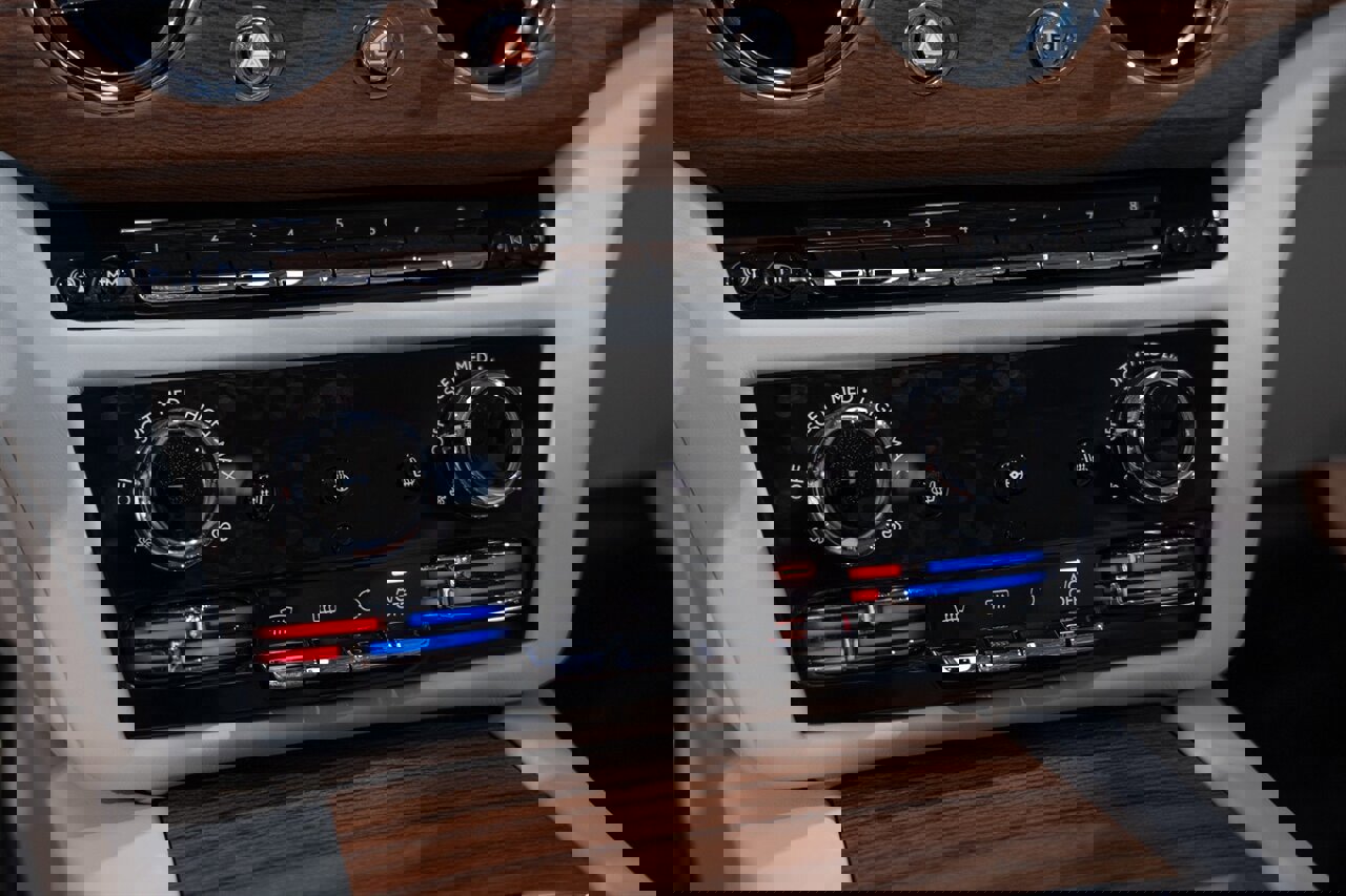 Used 2024 Rolls-Royce Spectre w/ Spectre Launch Package image 56