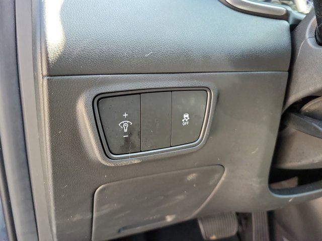 Certified 2023 Hyundai Tucson SE FWD image 17
