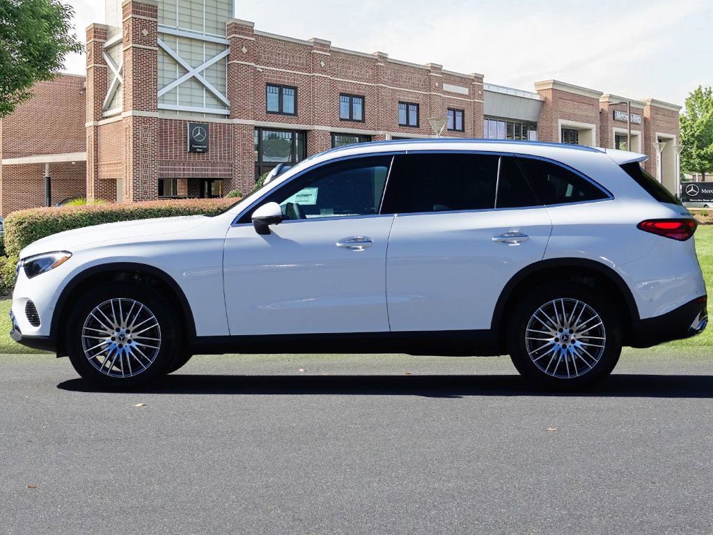 New 2026 Mercedes-Benz GLC 300 4MATIC image 7