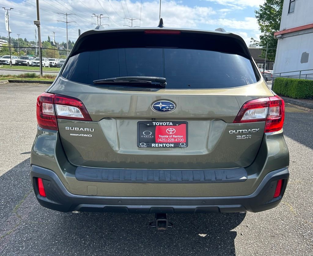 Used 2018 Subaru Outback 3.6R Touring AWD/4WD image 6