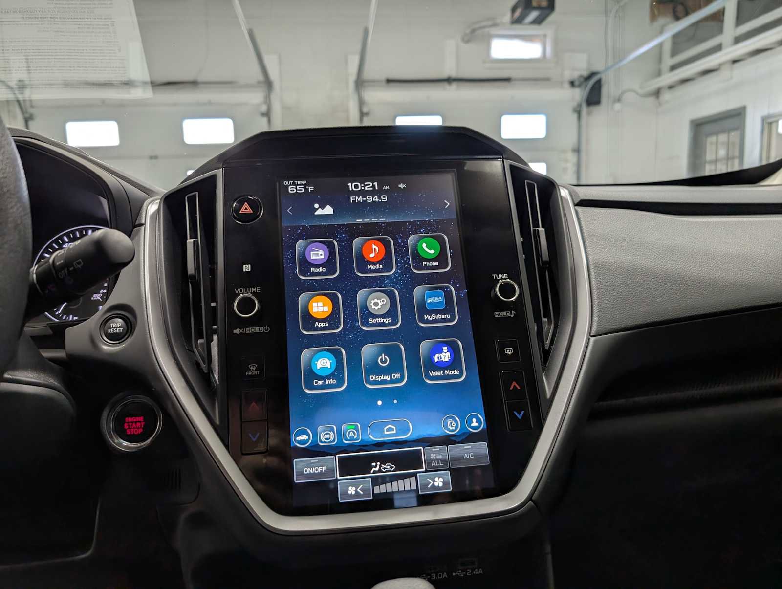 Used 2024 Subaru Crosstrek 2.0i Premium AWD/4WD image 34