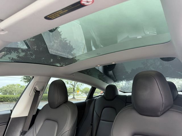 Used 2020 Tesla Model 3 Long Range AWD/4WD image 17
