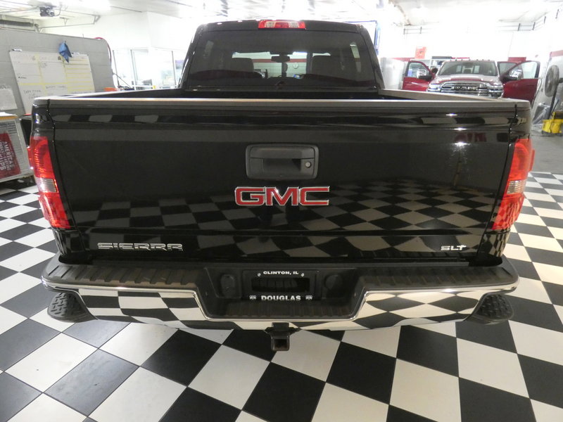 Used 2015 GMC Sierra 1500 SLT w/ SLT Crew Cab Value Package image 5