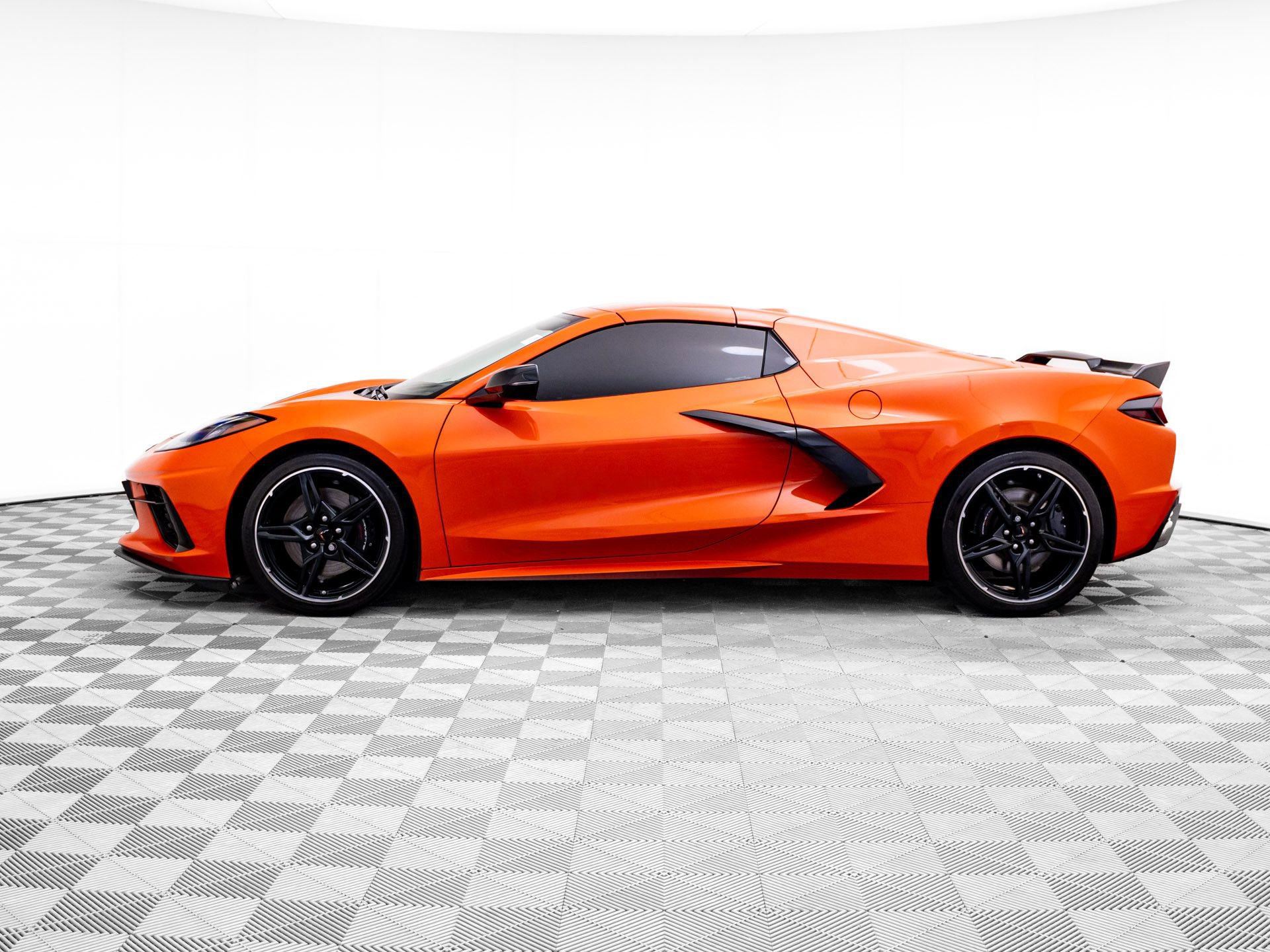 Used 2020 Chevrolet Corvette Stingray Premium Conv w/ 3LT Preferred Equipment Group RWD video 2