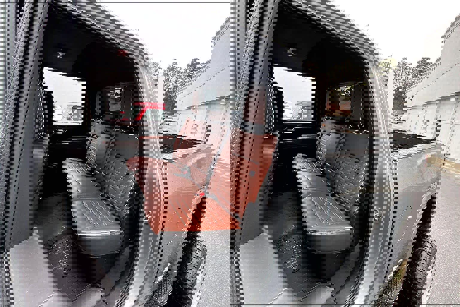 Used 2024 GMC Sierra 2500 Denali Ultimate w/ Max Trailering Package image 21