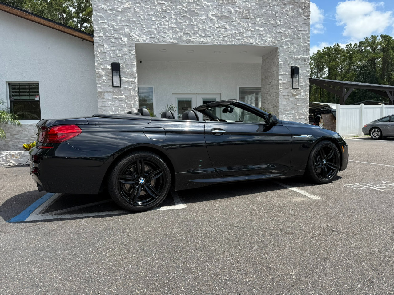 Used 2015 BMW 640i Convertible image 5