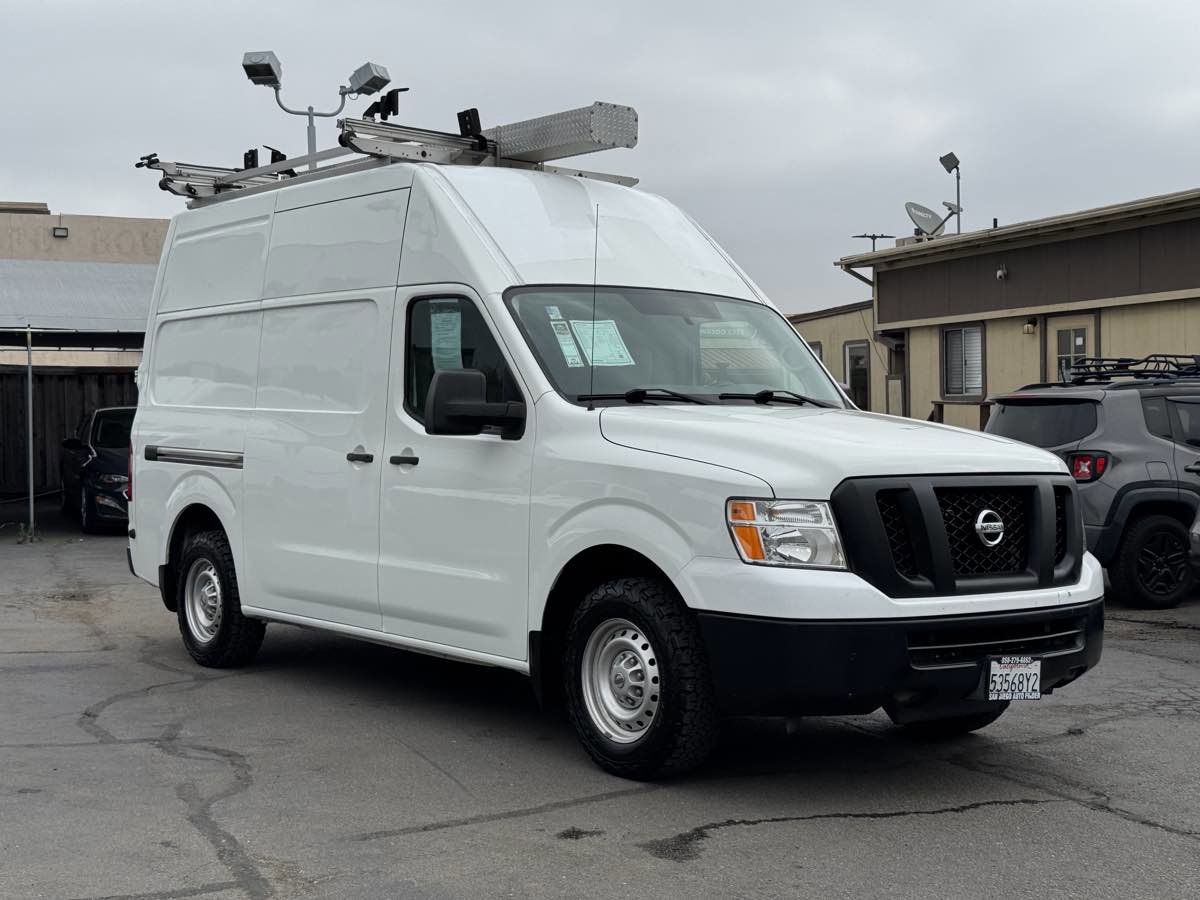 Used 2020 Nissan NV 2500 S RWD image 4