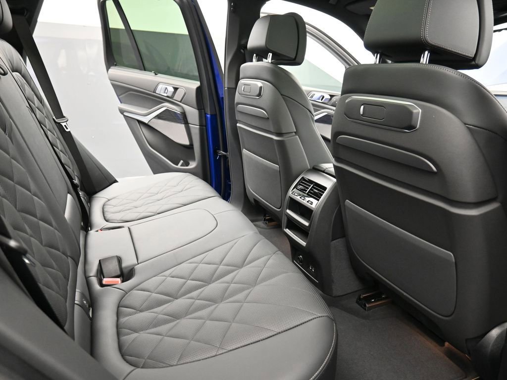 Used 2026 BMW X5 M60i AWD/4WD image 20