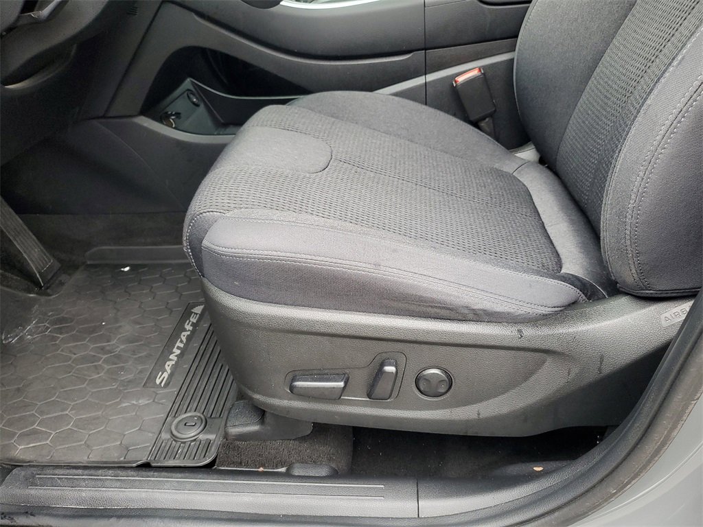 Certified 2022 Hyundai Santa Fe SEL image 21