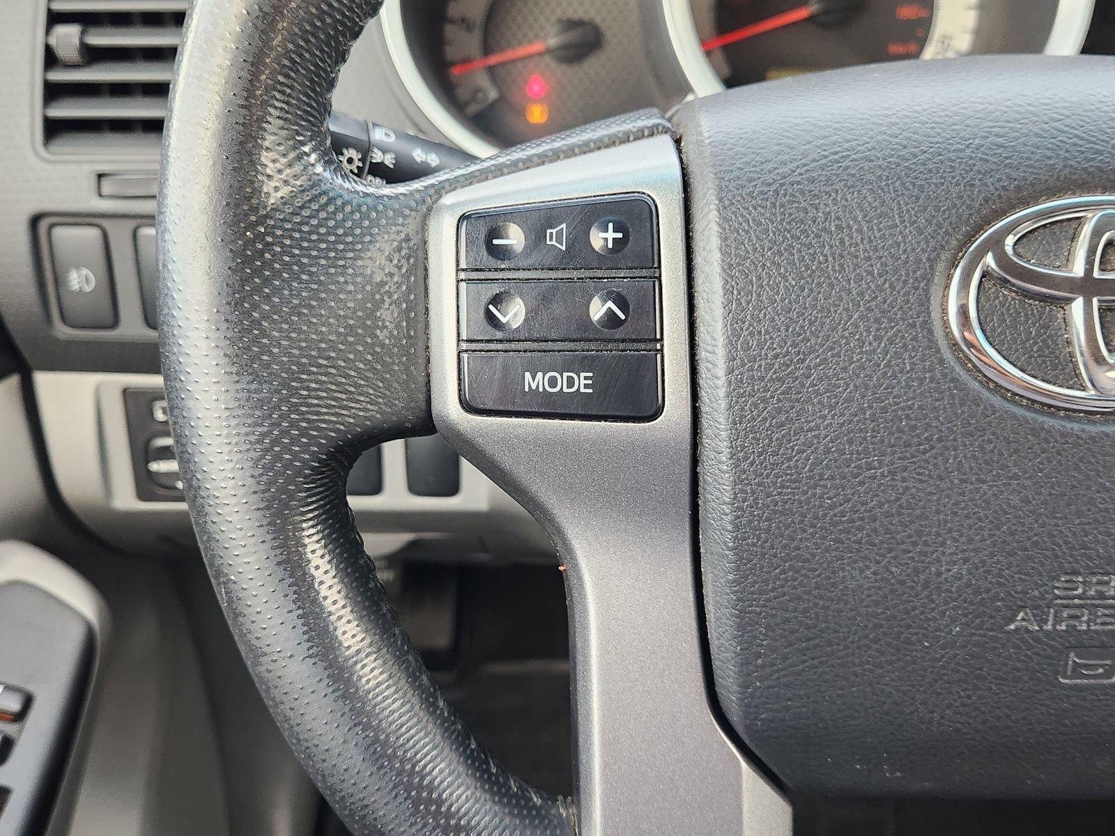 Used 2013 Toyota Tacoma PreRunner RWD image 30